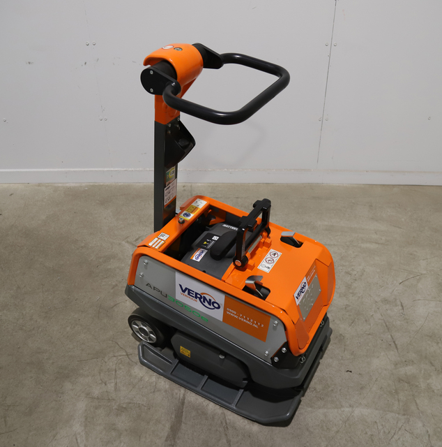 Trilplaat 30 kN 50cm | Accu | Omkeerbaar | 100% elektrisch huren