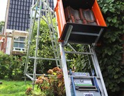 dakpannen omhoog in ladderlift Verno