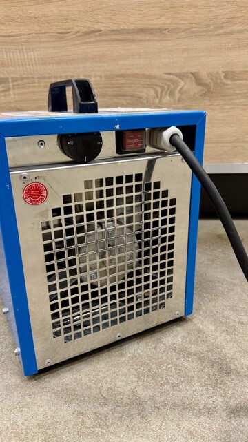 Heater   2.500 kcal 3 KW/230V huren