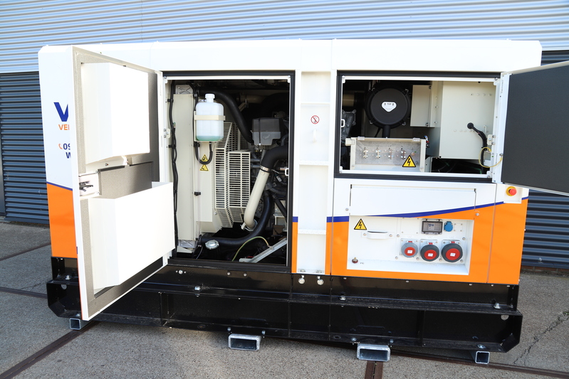 100 kVA Aggregaat | 400V | Diesel | Supergeluidgedempt huren