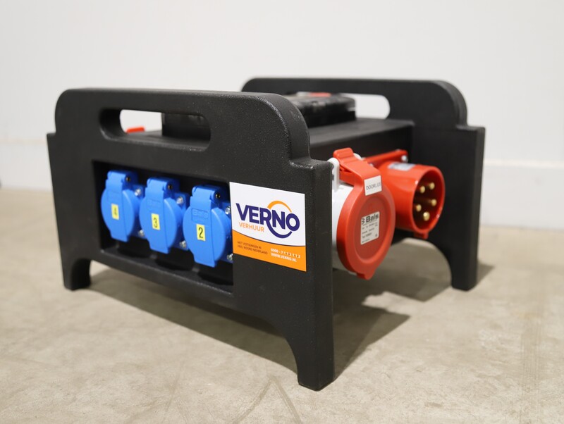 Verdeelkast 32 Ampère huren