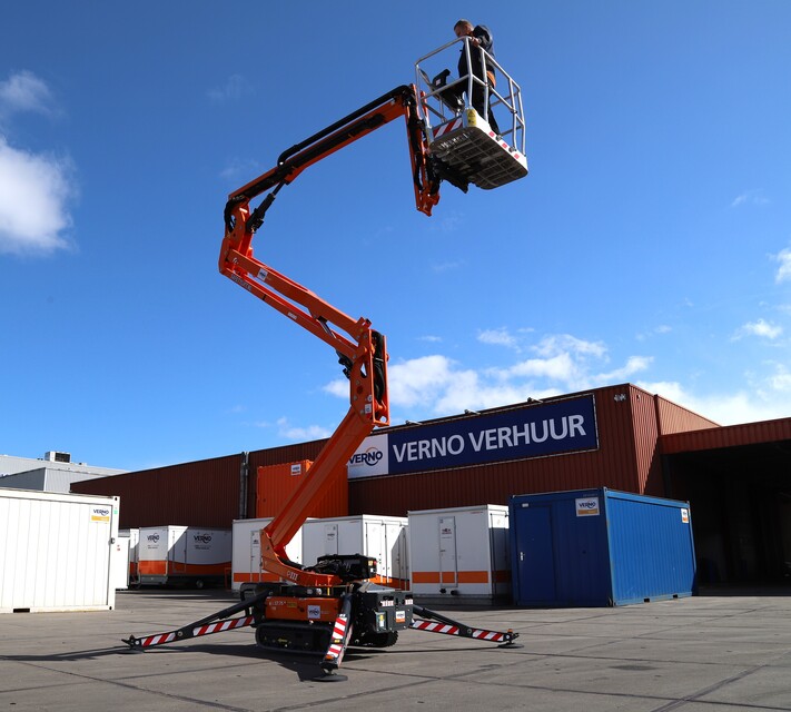 Knik-telescoophoogwerker | 17 meter | Rups - Spin huren