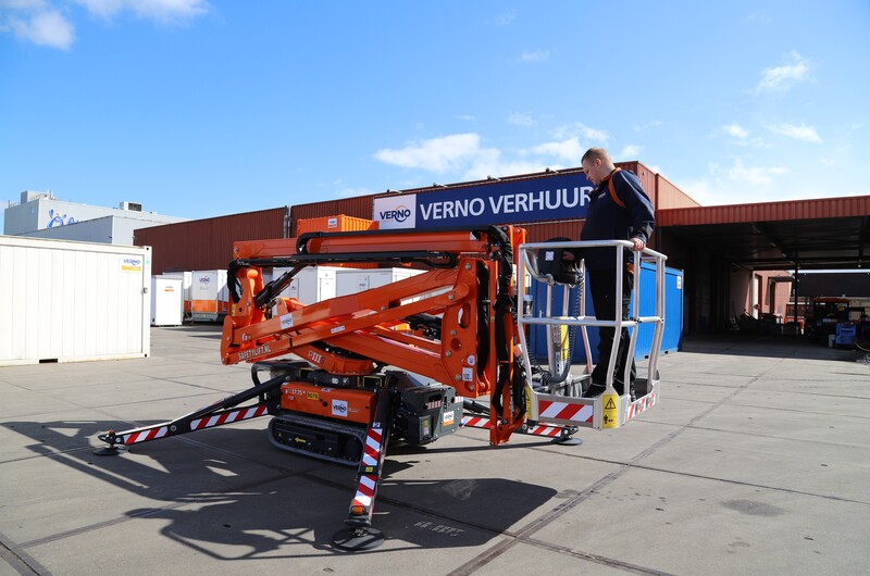 Knik-telescoophoogwerker | 17 meter | Rups - Spin huren