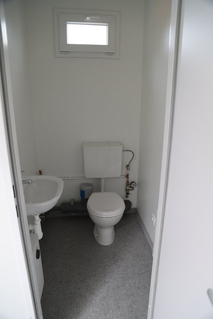 Kantoorunit 10 x 3 meter | Inclusief toilet en keuken huren