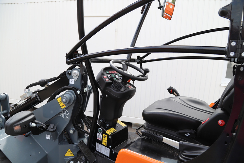 Kniklader 2,2 ton/diesel huren