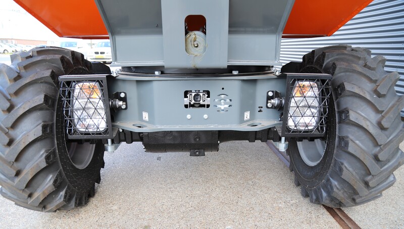 Dumper 4.000 kilo | 4 x 4 | Diesel + Cabine huren